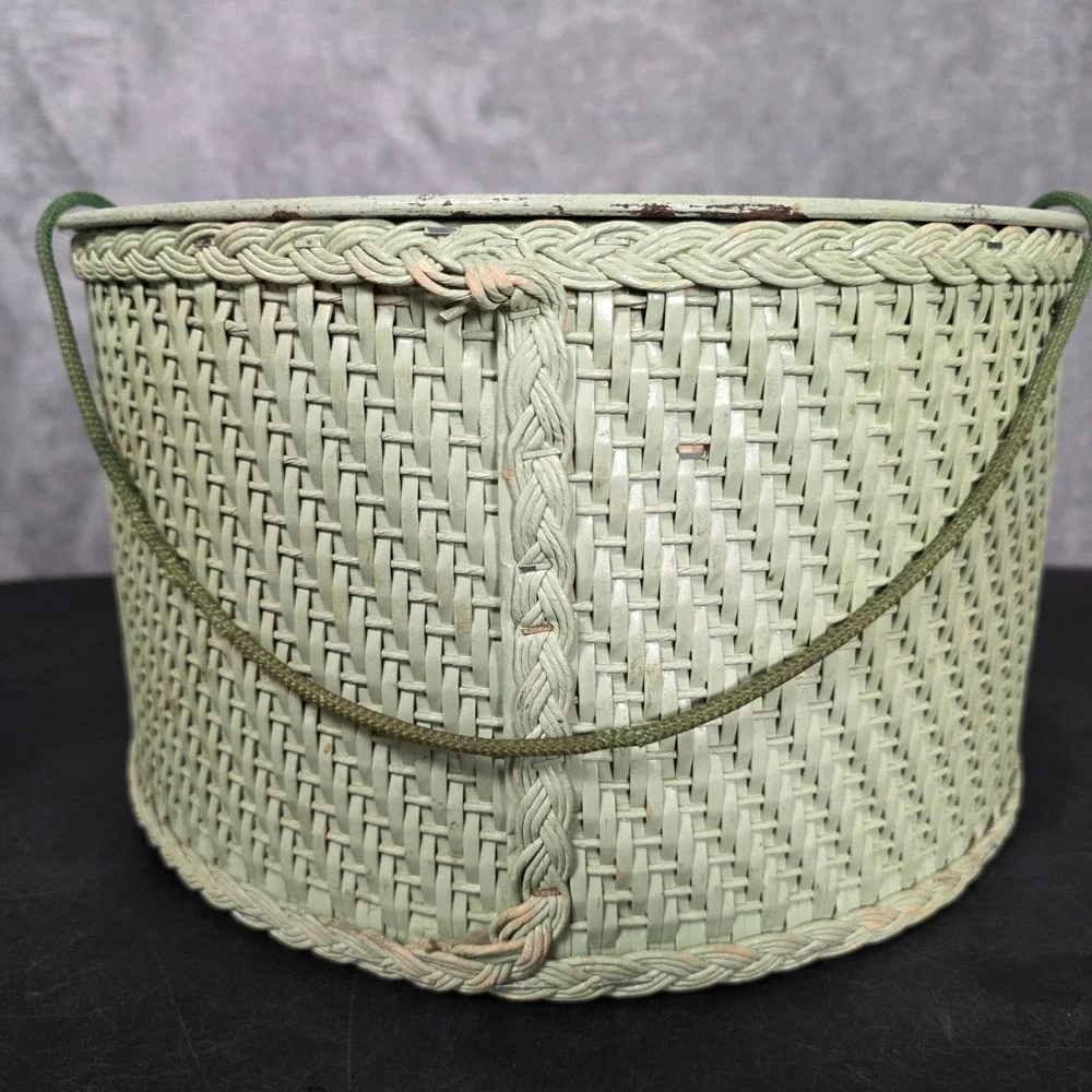 Princess 1950's Vintage Wicker Round Sewing Basket Lid Green Fair Retro Grandma